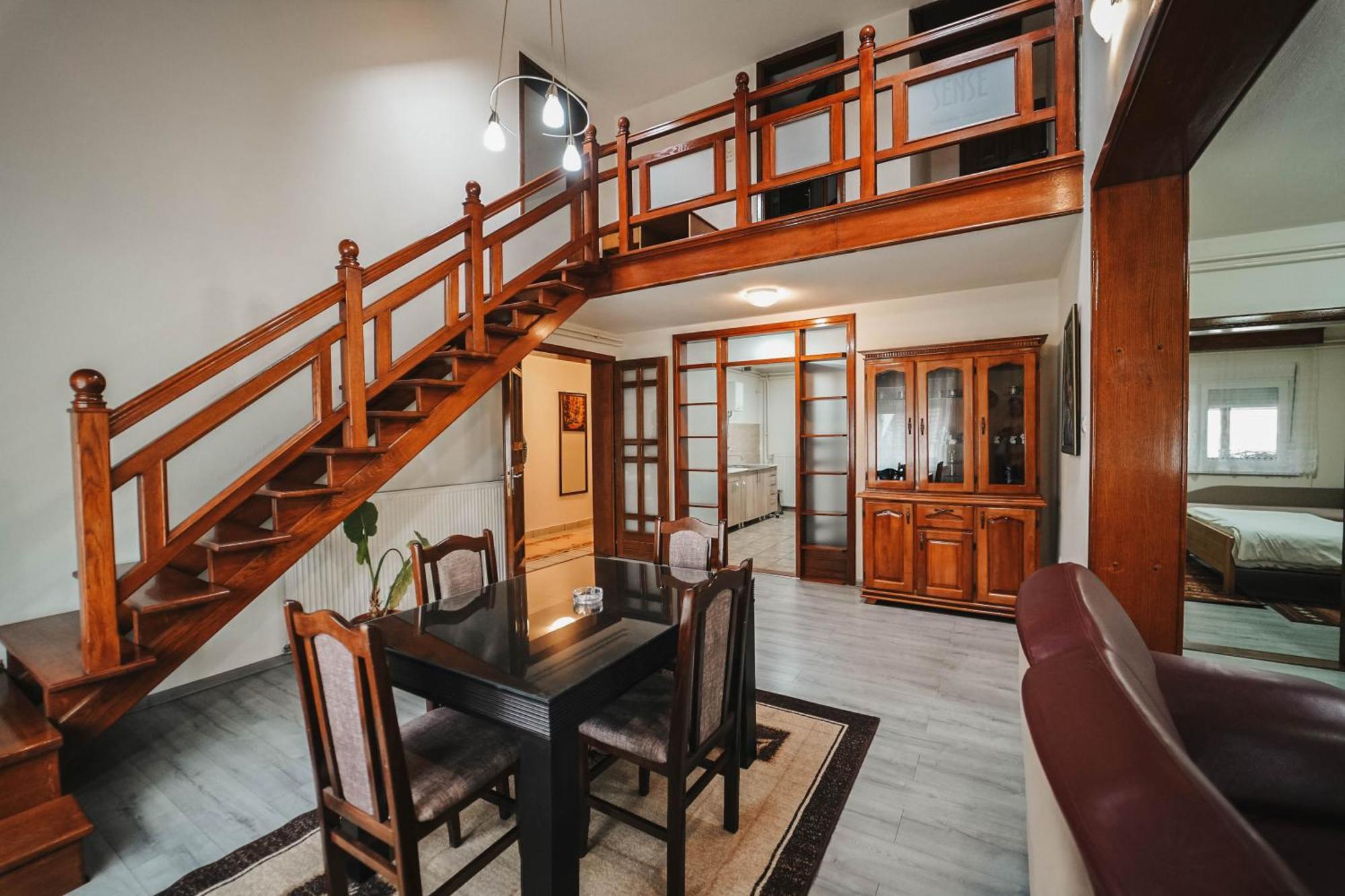B&B Passage Sremska Mitrovica Buitenkant foto